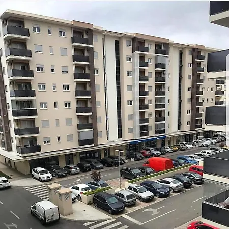 Apartman Bogdan Apartment *